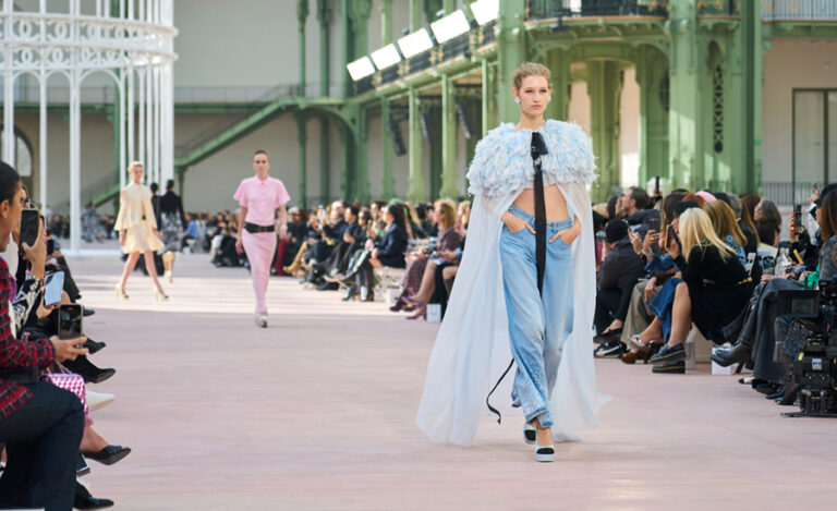 Paris-Fashion-Week-Chanel-Kollektion-SS25_1.jpg