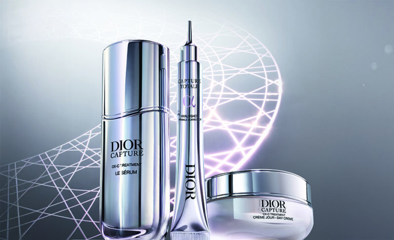 S646-CT-SERUM-CREME-25-P11B-Fleur_CROP_L4_F39_900.jpg